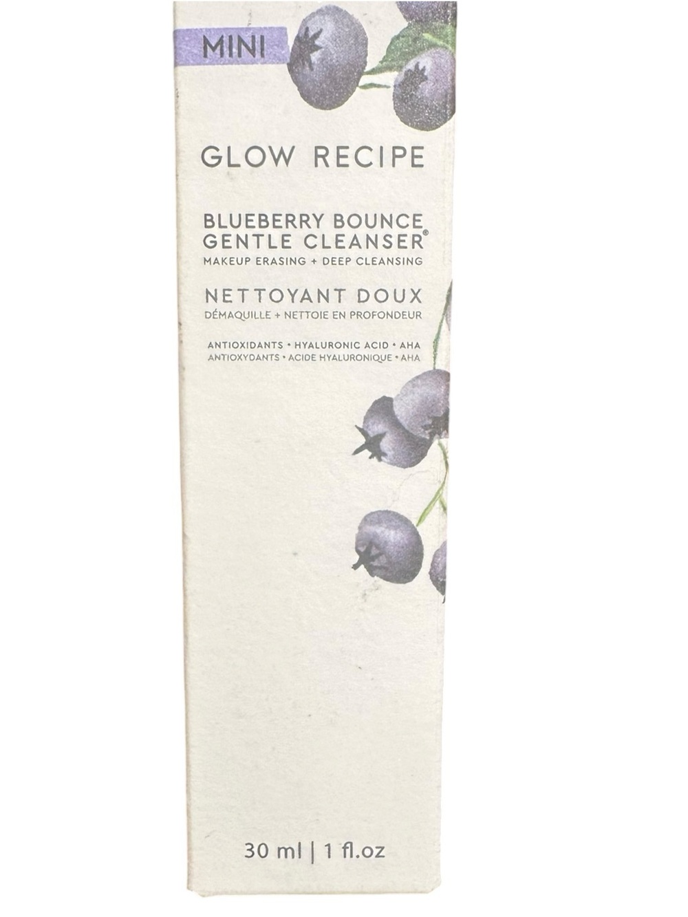 Glow Recipe Blueberry Bounce Gentle Cleanser - White & Purple Accents